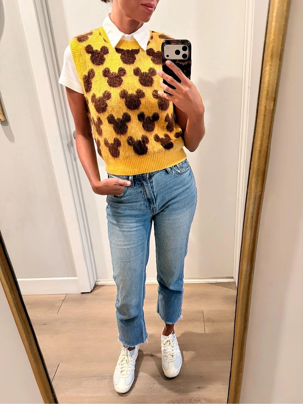 MICKEY SILHOUETTE KNIT VEST HARRY LAMBERT FOR ZARA X DISNEY